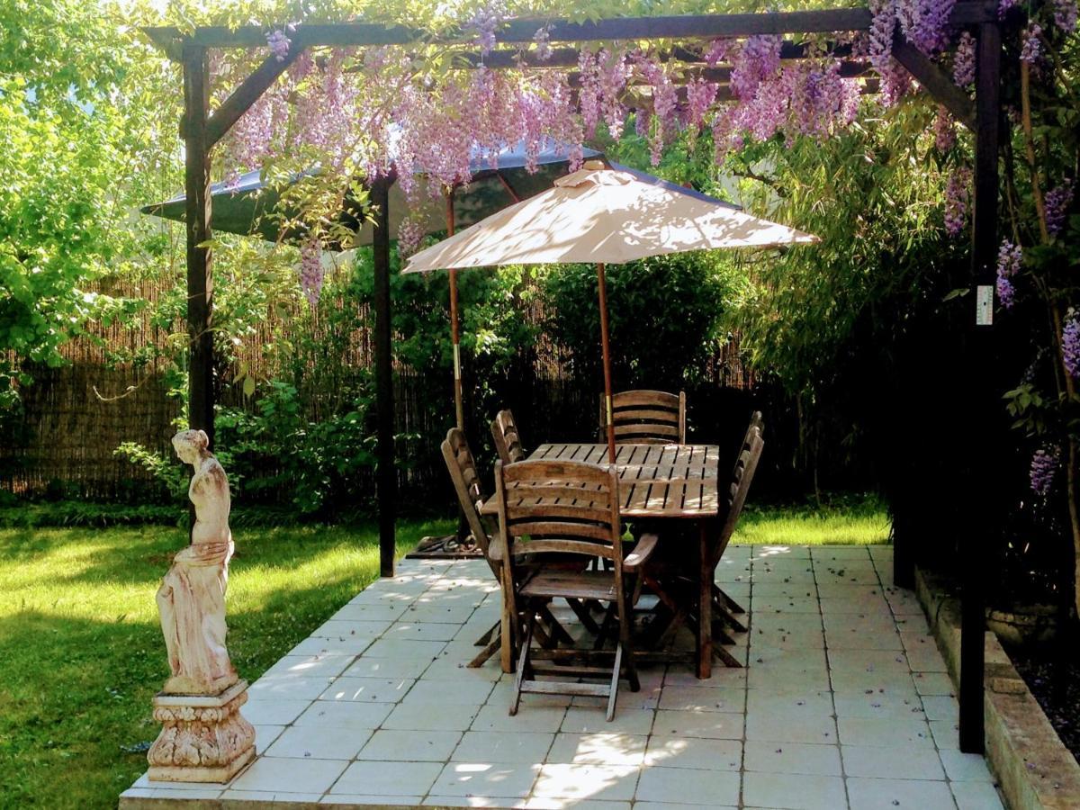 A L'Oree Du Parc Bed & Breakfast Besancon Exterior photo